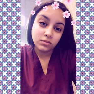 Meet your Posher, Emily